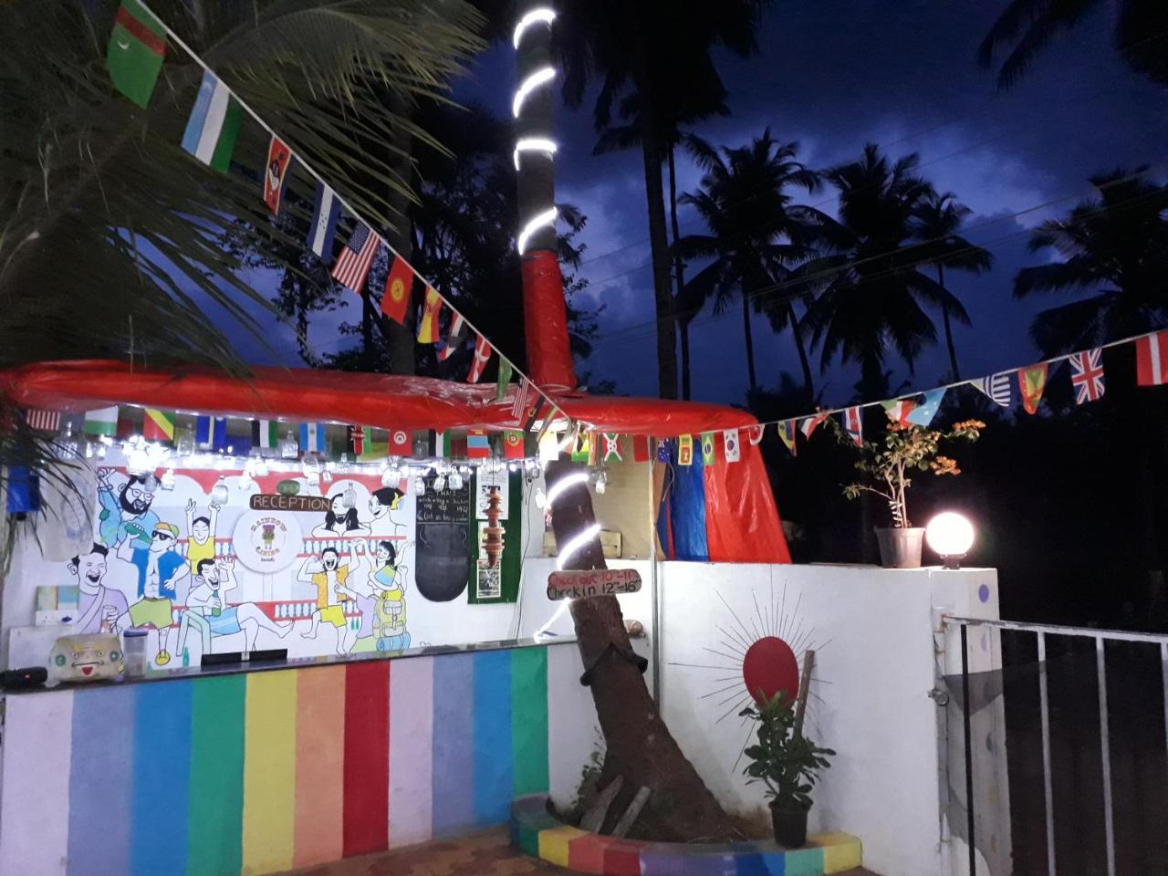 Rainbow Lining Hostels Palolem Eksteriør billede