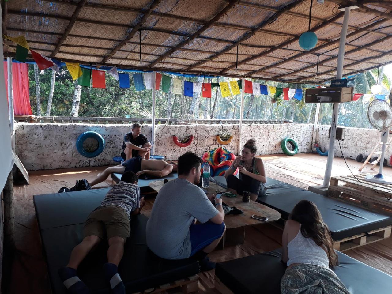 Rainbow Lining Hostels Palolem Eksteriør billede