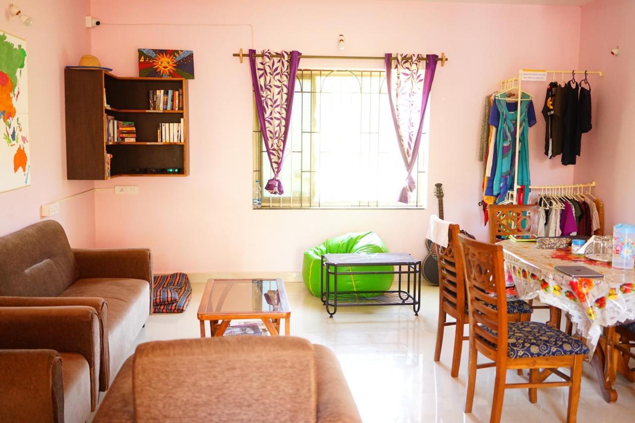 Rainbow Lining Hostels Palolem Eksteriør billede